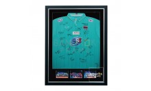 กรอบรูปโชว์เสื้อนักกีฬาวอลเลย์บอลทีมชาติไทย พร้อมลายเซ็น